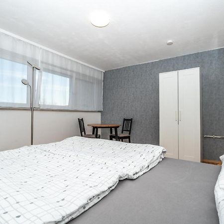 Apartment Und Wg-Doppelzimmer Sonnenhalde Tübingen Kültér fotó