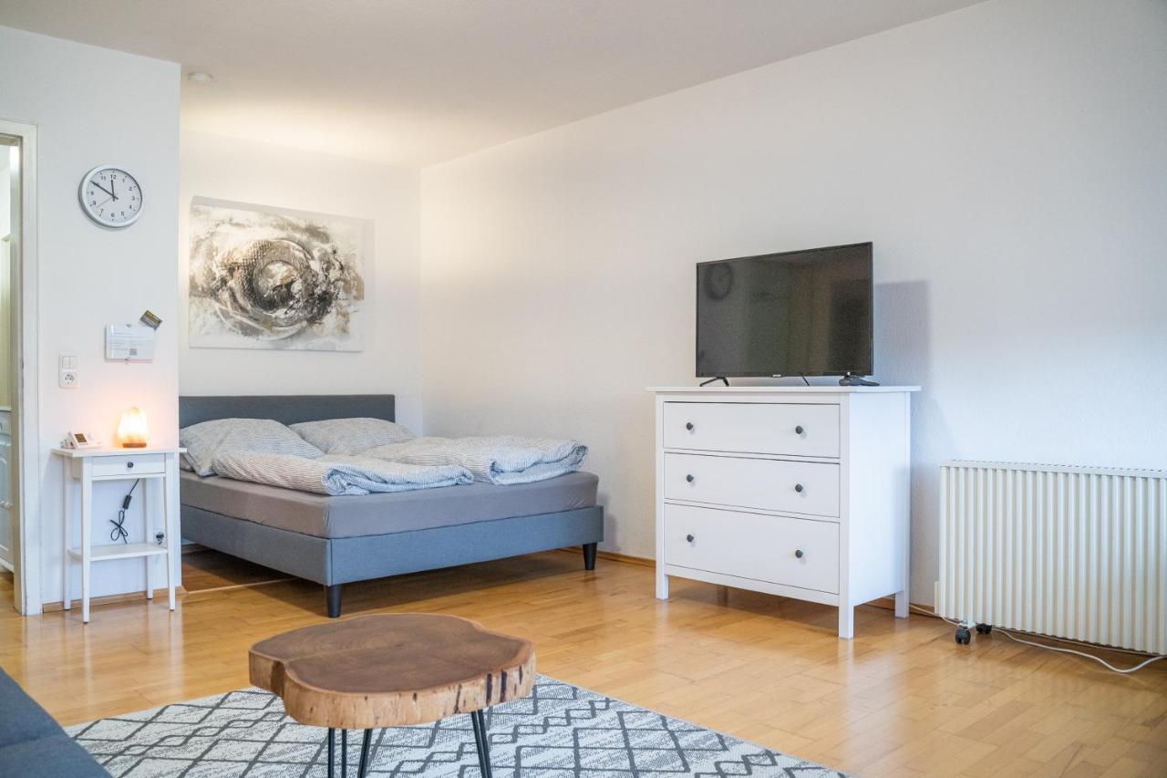 Apartment Und Wg-Doppelzimmer Sonnenhalde Tübingen Kültér fotó